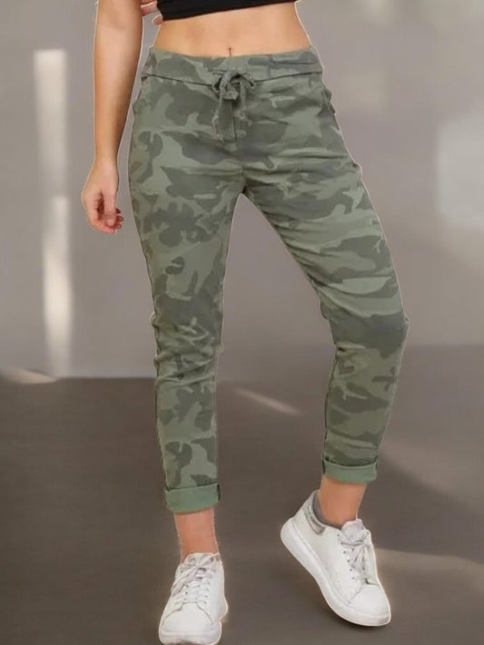 Wendy buks, khaki